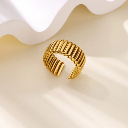 Gold Color Stainless Steel Delicate Flower Rings for Women Fashionable Elegant Versatile Wide Finger Ring Daily wear Jewelry